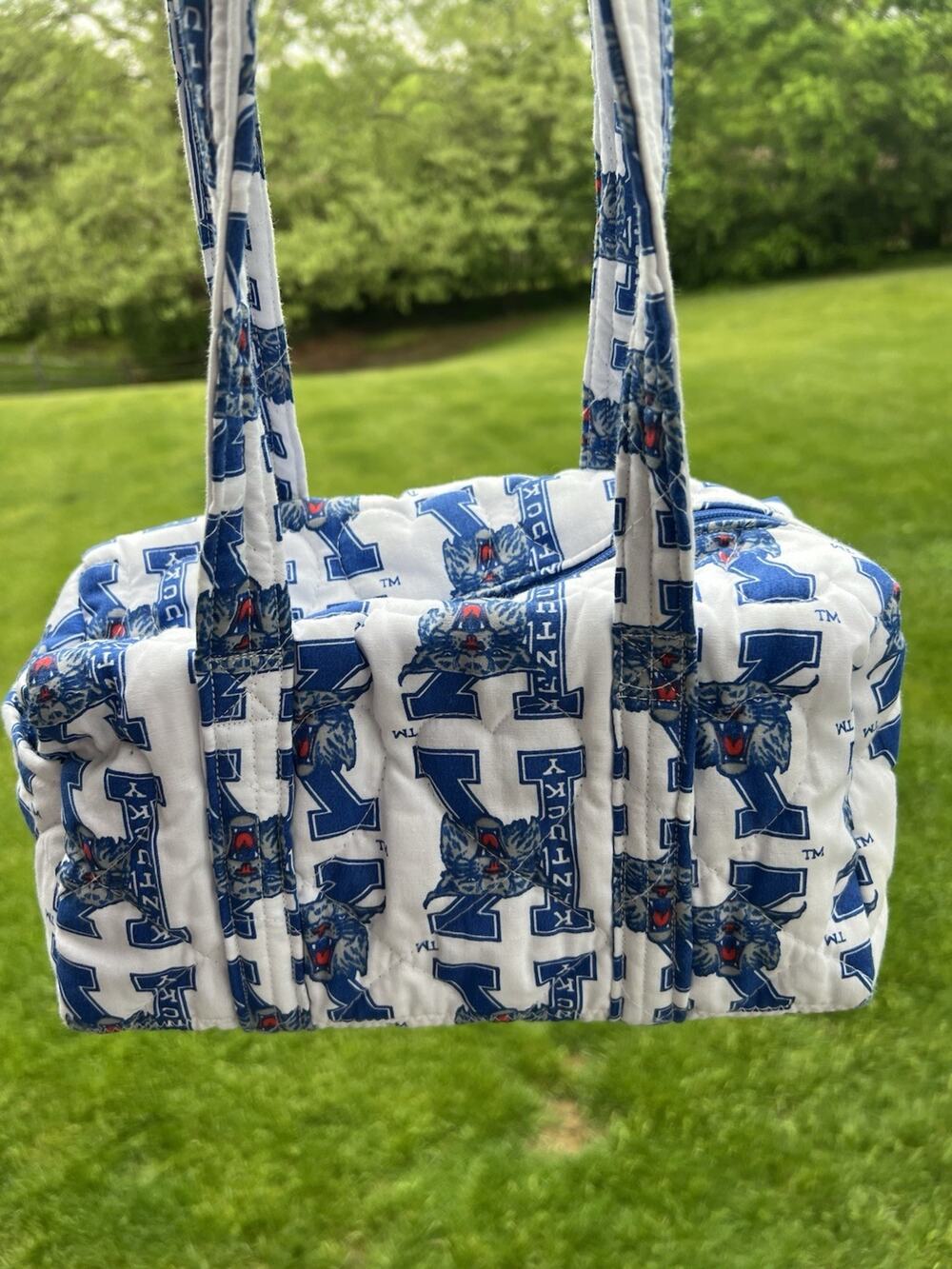 University Of Kentucky Wildcats Quilted Purse Shoulder Bag 11 X 5 X 5.5”